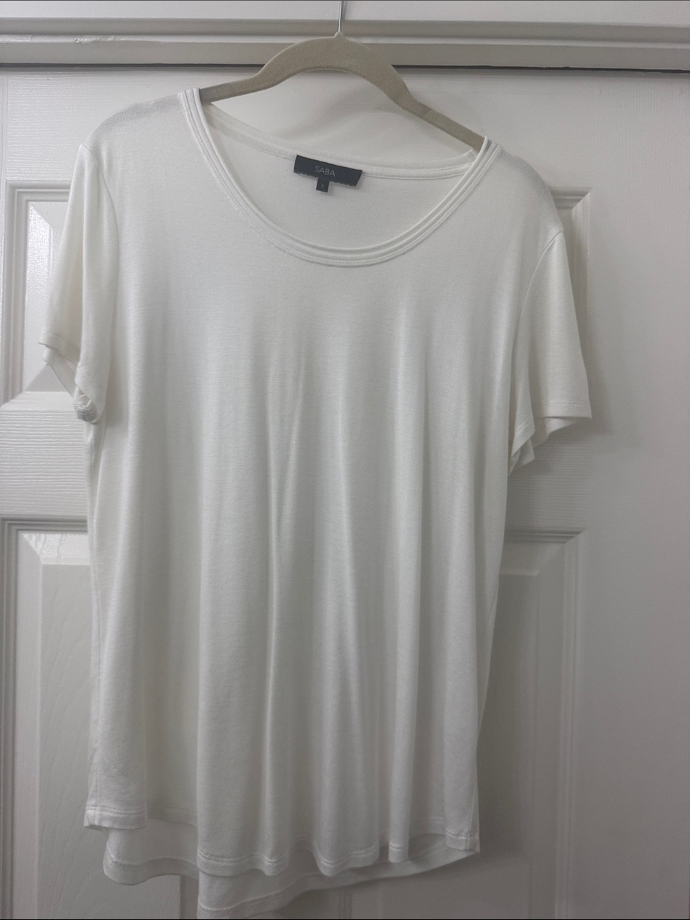 SABA White Scoop Neck Short Sleeve Top